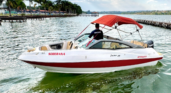 Lancha Focker 210 - 2015